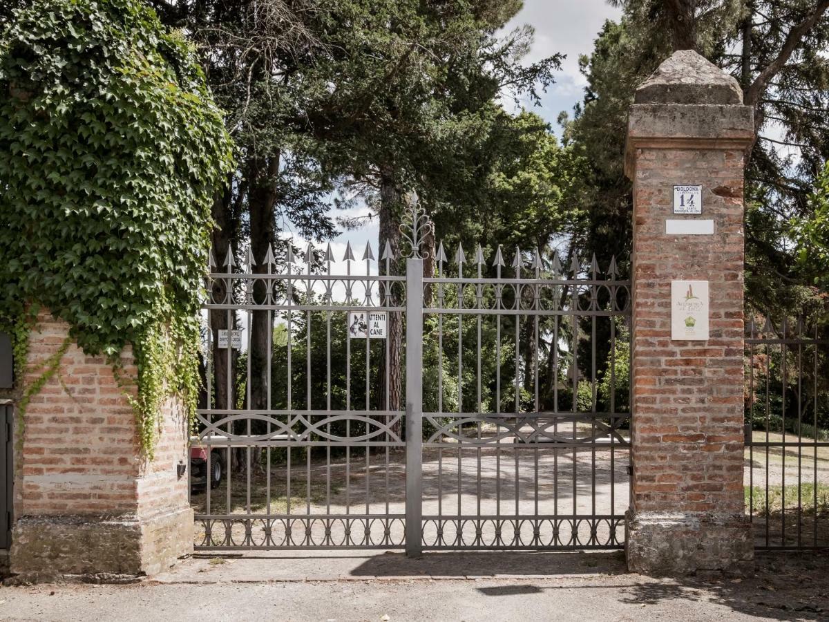 Апартаменты Accademia Al Colle Болонья Экстерьер фото